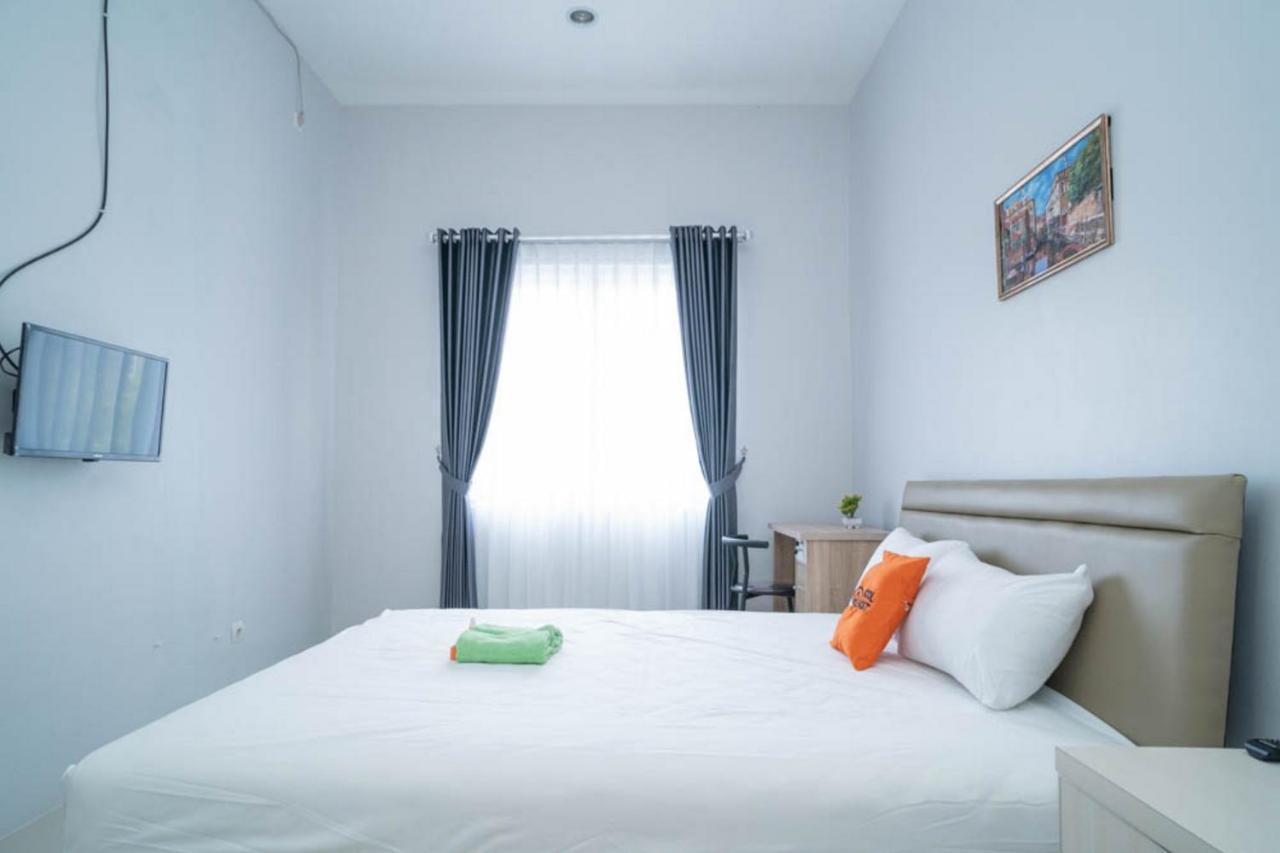 Koolkost Near Taman Budaya Sentul Bogor Kültér fotó